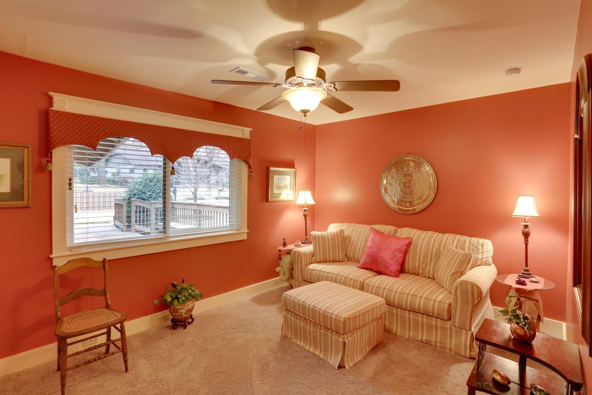 Beautiful Central Fayetteville Townhome With Views! Exterior photo